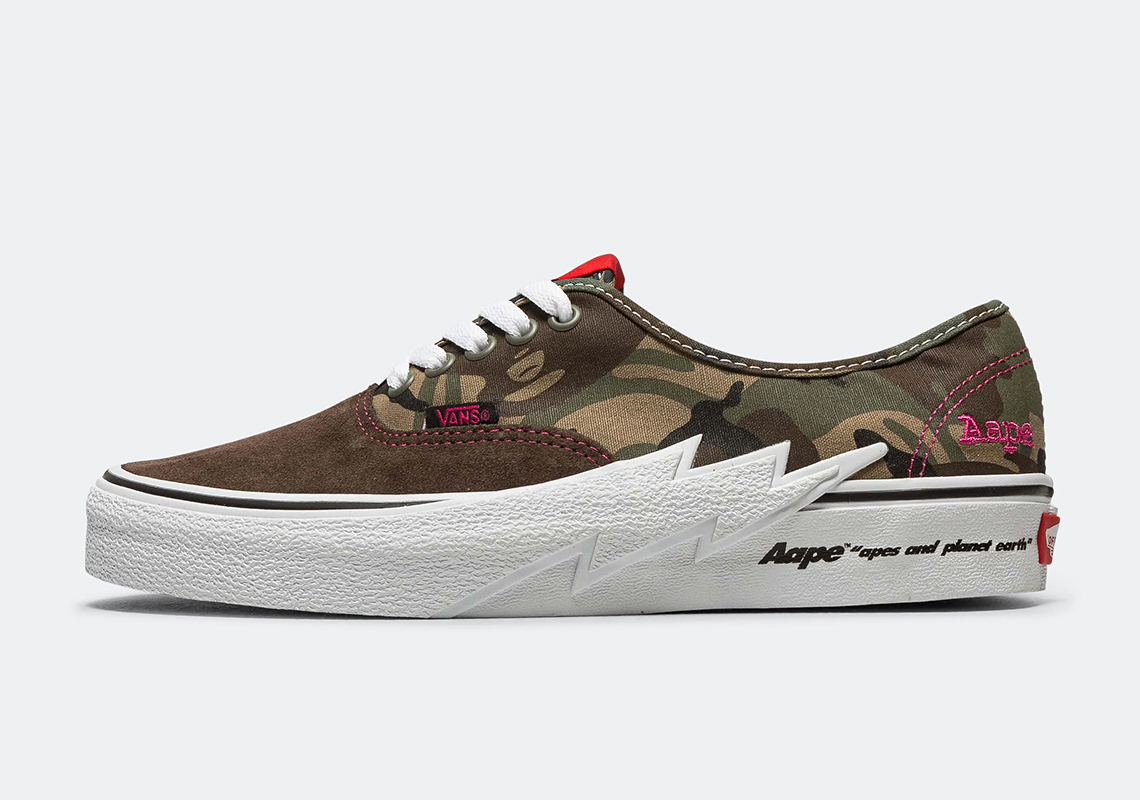 Aape Vans Authentic Bolt Olive Camo Vn00bwccma 1