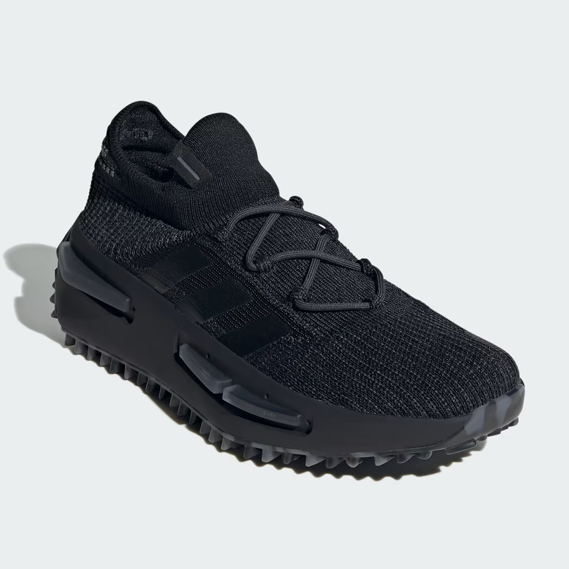 Full on sale black nmd