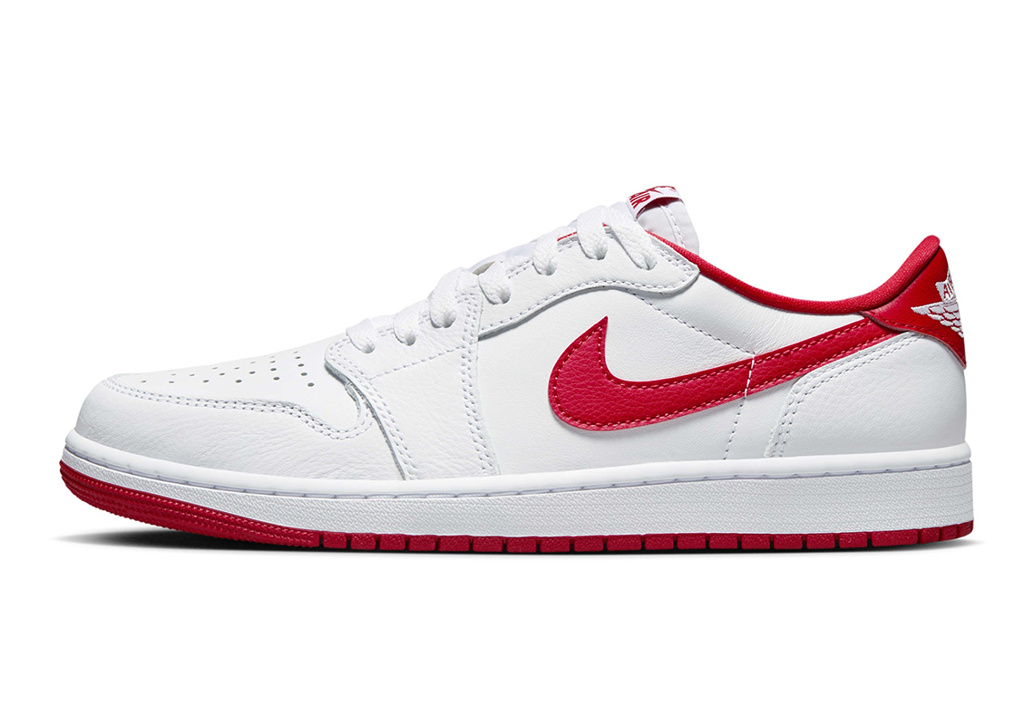 Official Pictures Of The Air Jordan 1 Low OG “White/College Pink”