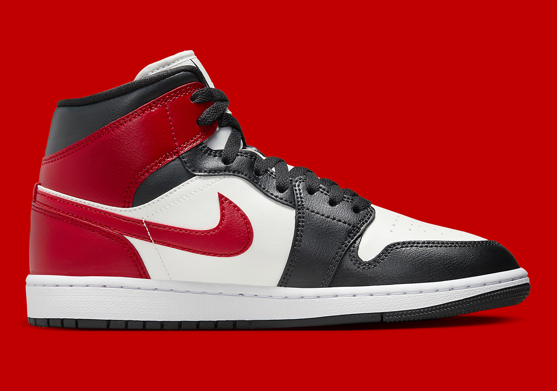 Air Jordan 1 Mid Womens Black Toe BQ6472-160 | SneakerNews.com