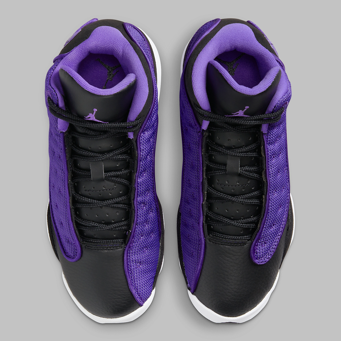 Purple and white hot sale jordan 13