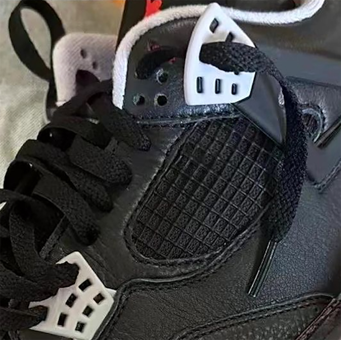 Air Jordan 4 Bred Reimagined FV5029-006