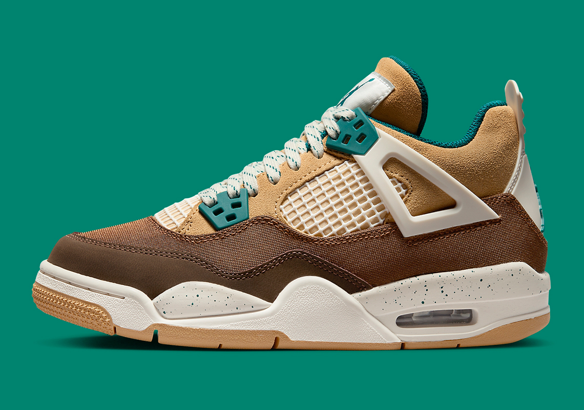 Official Images Of The Kids Exclusive Air feet jordan 4 "Cacao Wow/Geode Teal"