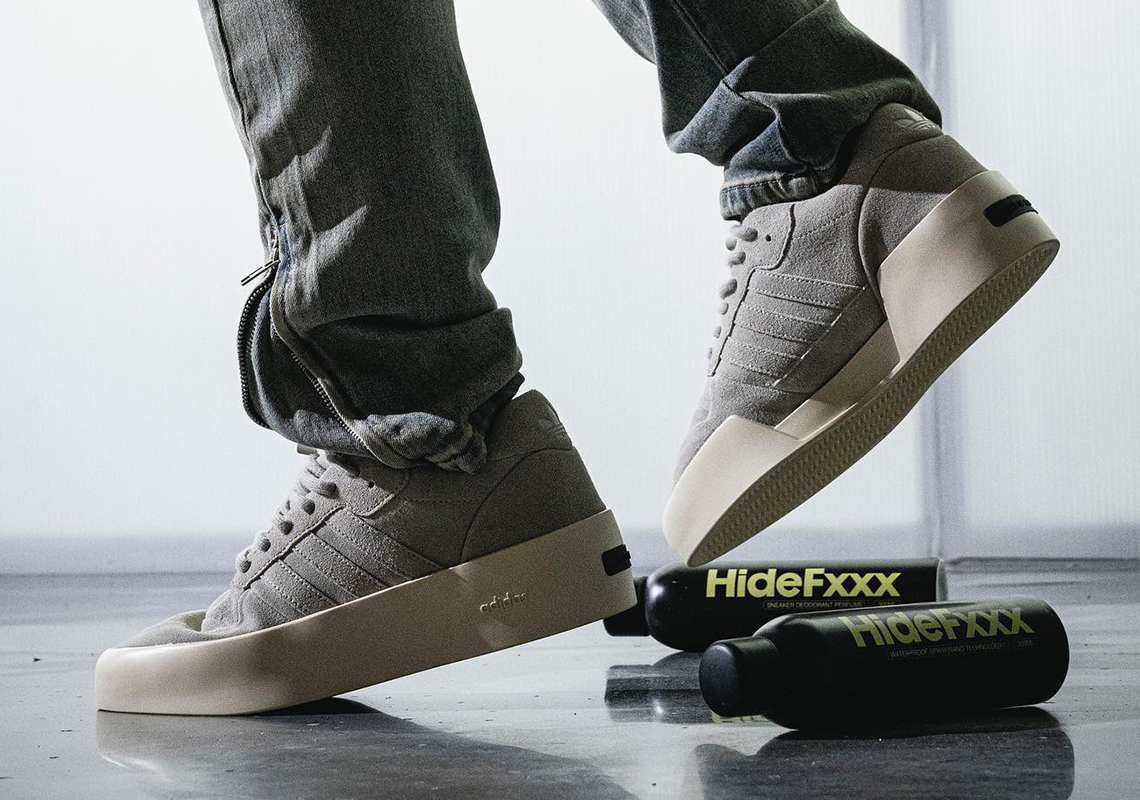 Fear Of God x adidas Forum 86 Lo | SneakerNews.com