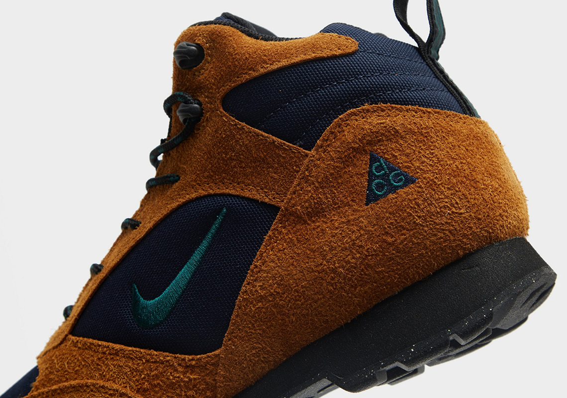 nike acg torre mid peace navy green 5