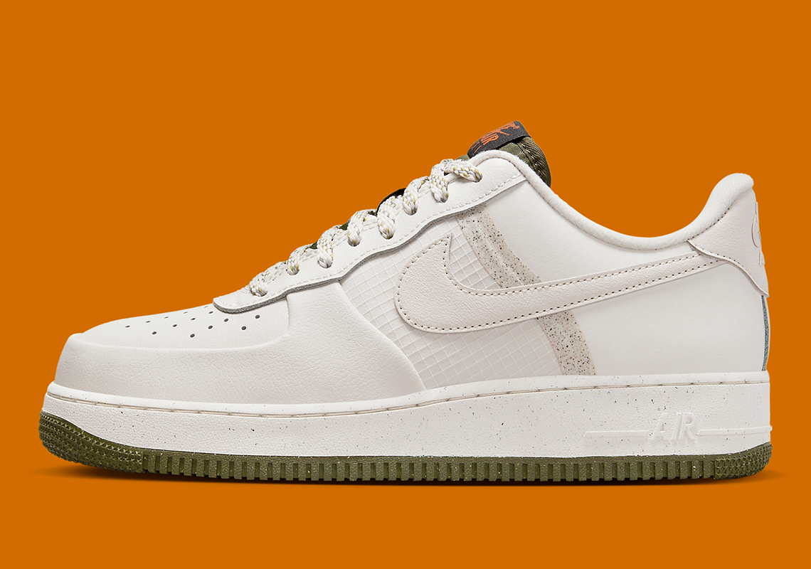 Men's Nike Air Force 1 '07 LV8 Winterized Low Casual Shoes