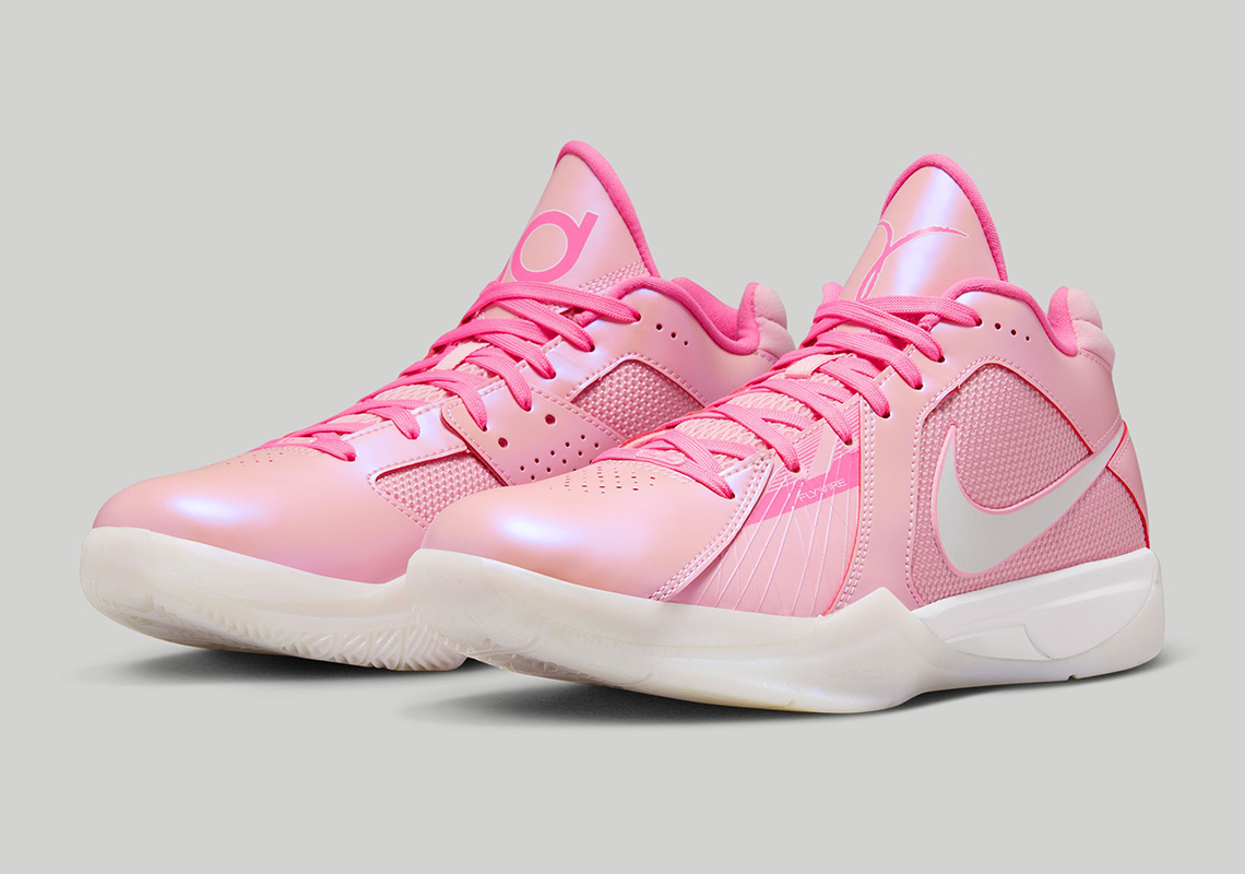 Nike cheap basketball pink