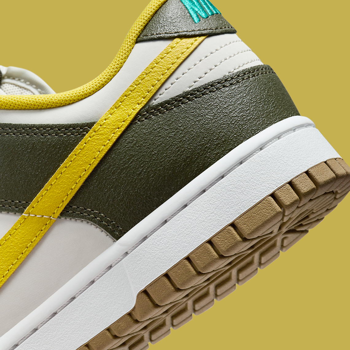 Nike Dunk Low Cargo Khaki Vivid Sulfur 4