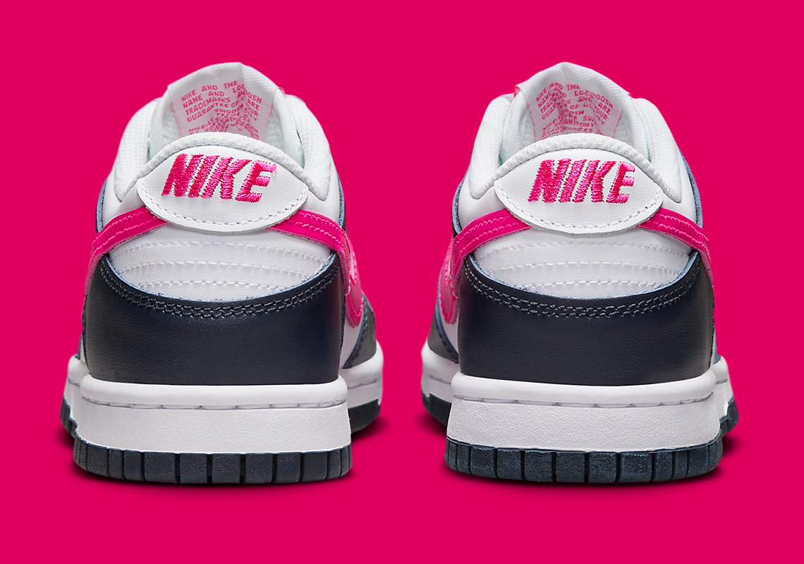 人気 (GS) ☆NIKE☆ DUNK LOW DARK OBSIDIAN FIERCE PINK 