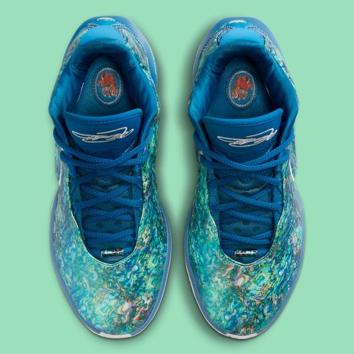 The Nike LeBron 21 Abalone Releases In December | SneakerNews.com