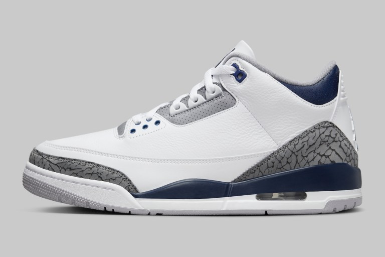 Air-Jordan-3-White-Navy-  display picture 1