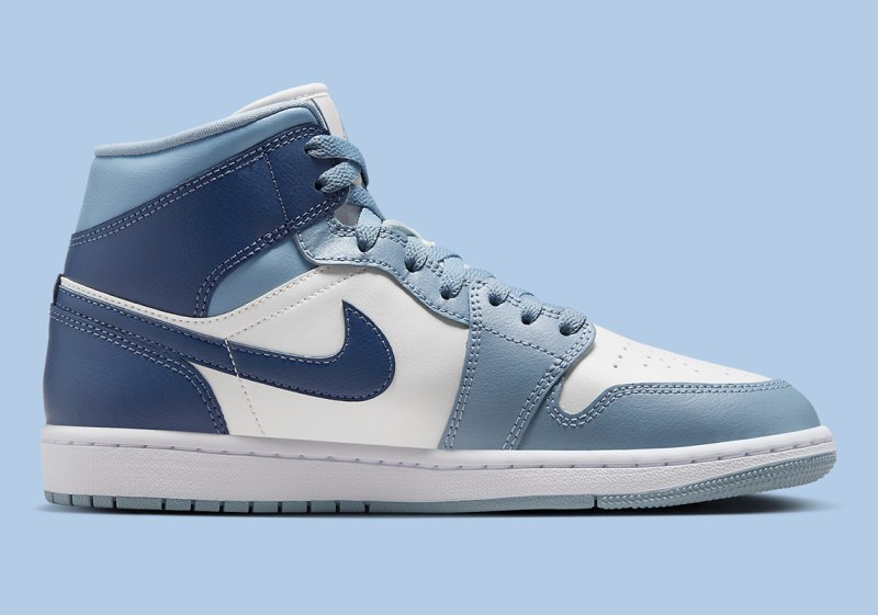 Air Jordan 1 Mid Womens Blue BQ6472-140 | SneakerNews.com