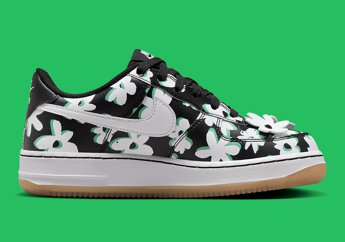 Nike Air Force 1 Low Gs Black White Flowers Dz2663 001 4