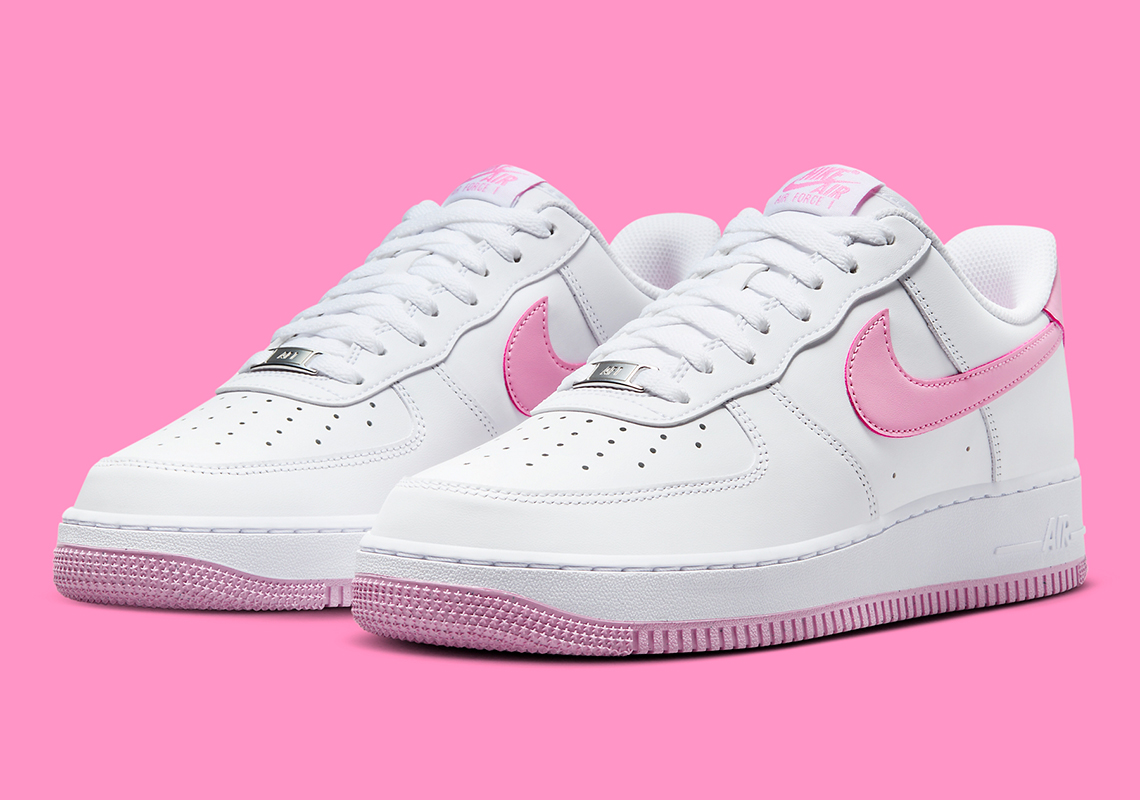 Nike Air Force 1 Low 