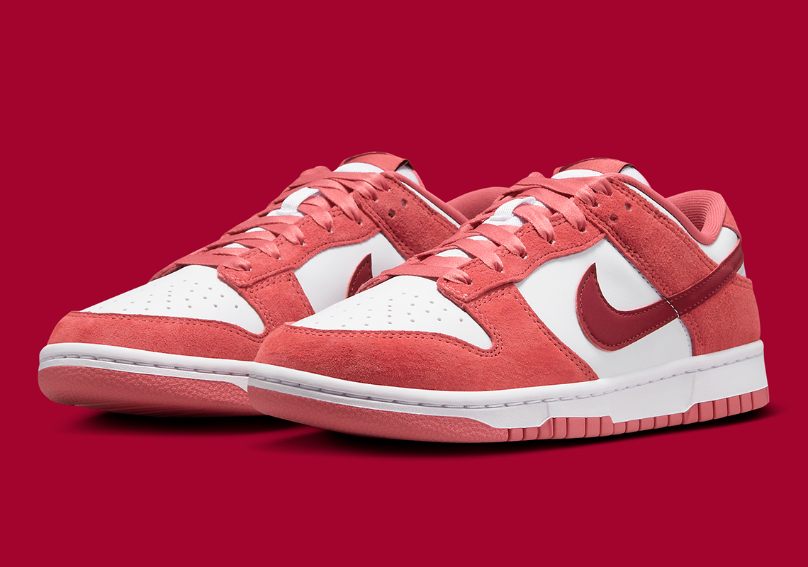 The Nike Dunk Low Appears In Classic Valentine's Day Colors