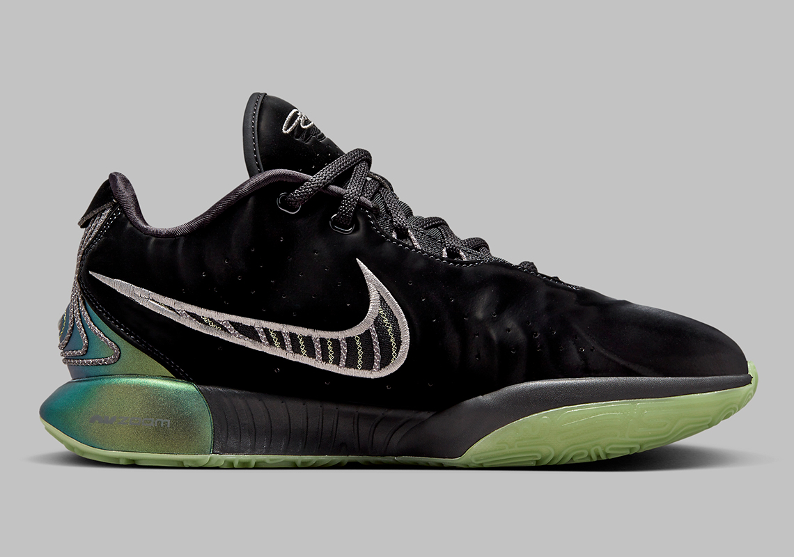 Nike LeBron 21 Dunkman FB2238-001