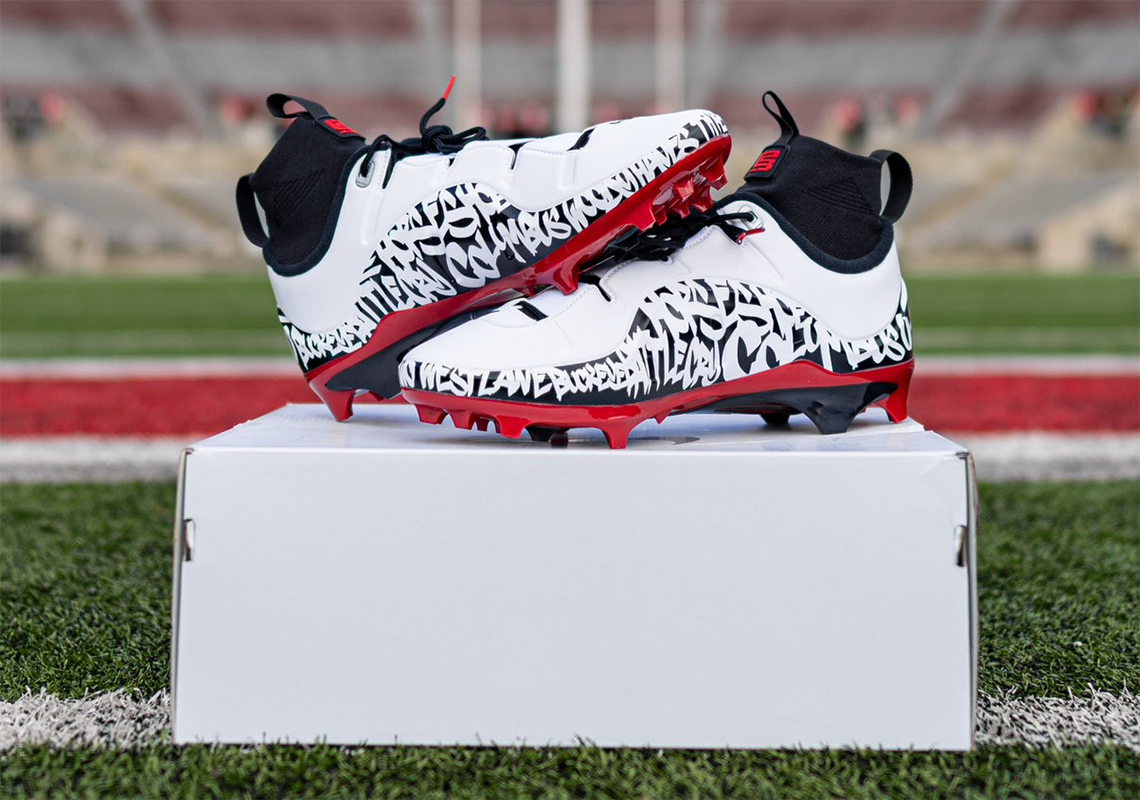 Nike LeBron 4 Graffiti Ohio State Buckeyes PE Cleats