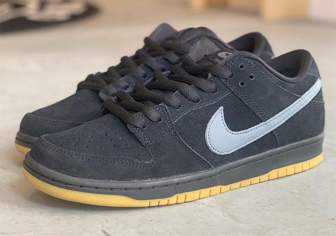 SB Dunk Low Pro 'Black' (BQ6817-010) Release Date. Nike SNKRS