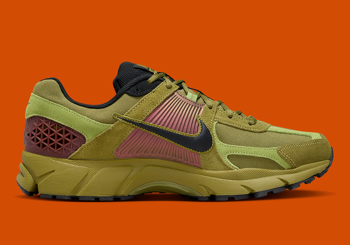 nike zoom vomero 5 pacific moss black pear release date 8