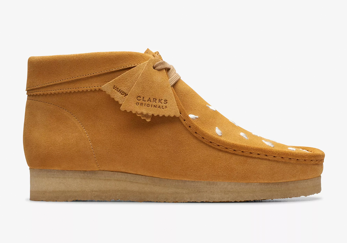 Ovo hotsell clarks wallabees