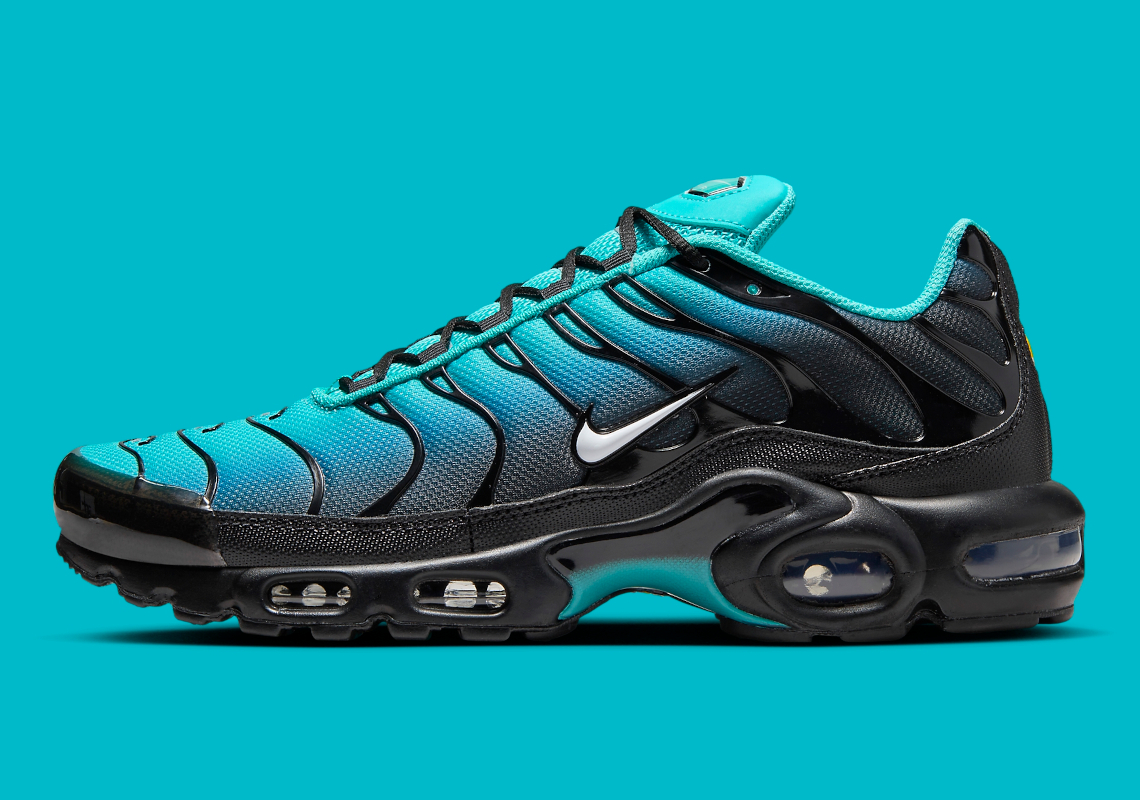 Nike's Air Max Plus Releases In 