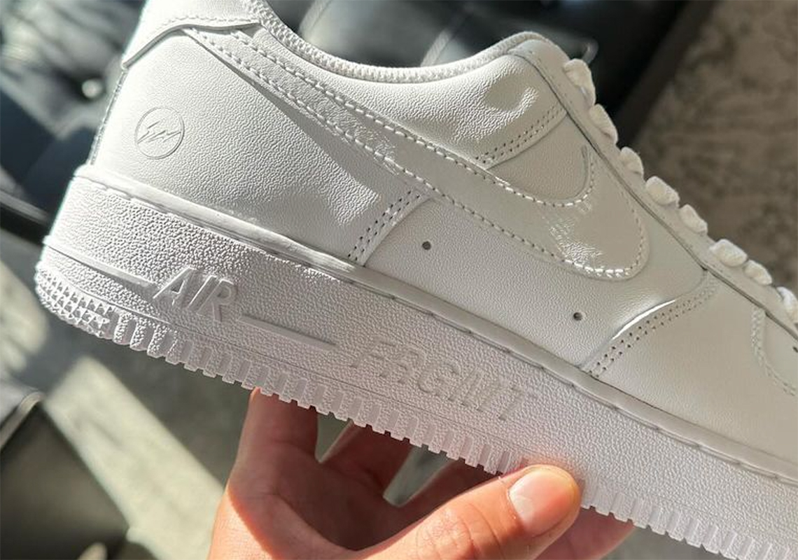 fragment design nike normal air force 1 white