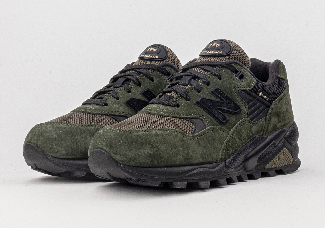 Going over this New Balance Gore Tex Green Bianca Mt580rbl 1
