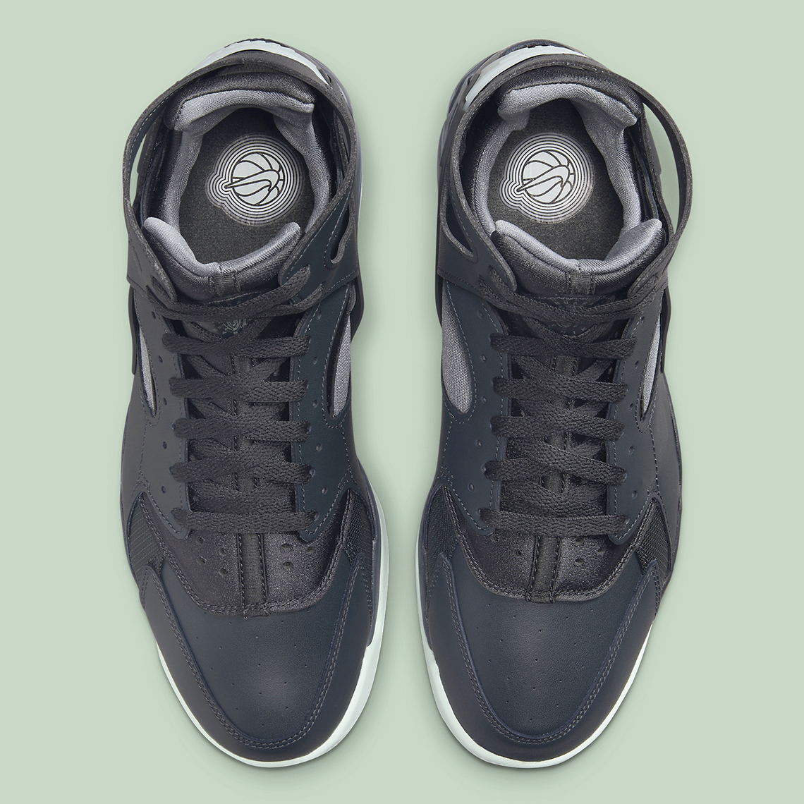 nike air flight huarache womens green