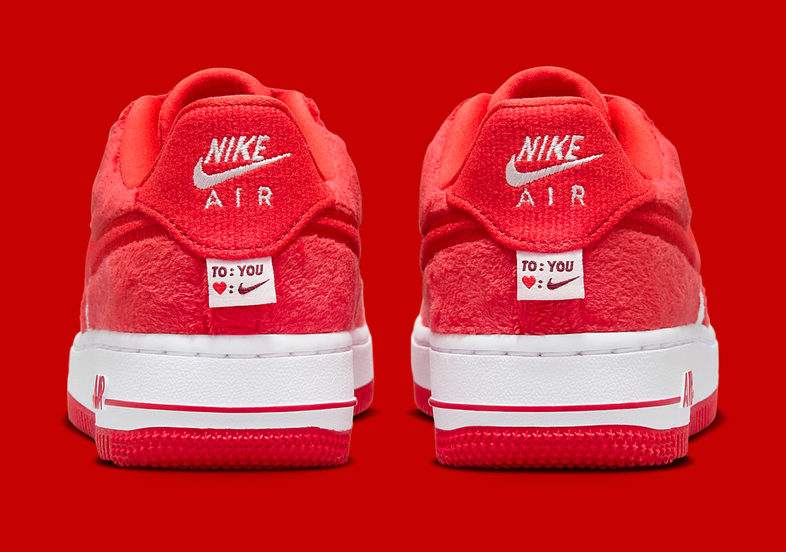 Nike Air Force 1 Low GS Valentine's Day 2024 FZ3552-612