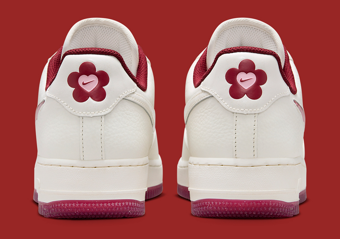 Nike Air Force 1 Valentines Day 2024 7