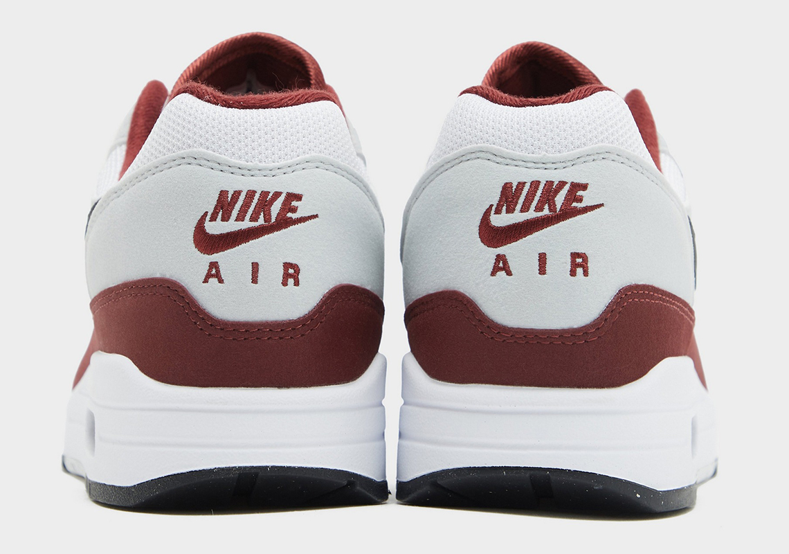 Nike air max 1 premium sc team red e amp; metallic dark shop grey