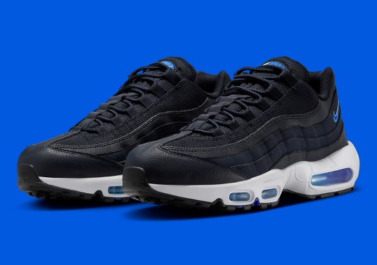 The Nike Air Max 95 Dresses In A Winterized “Navy/White” Outfit
