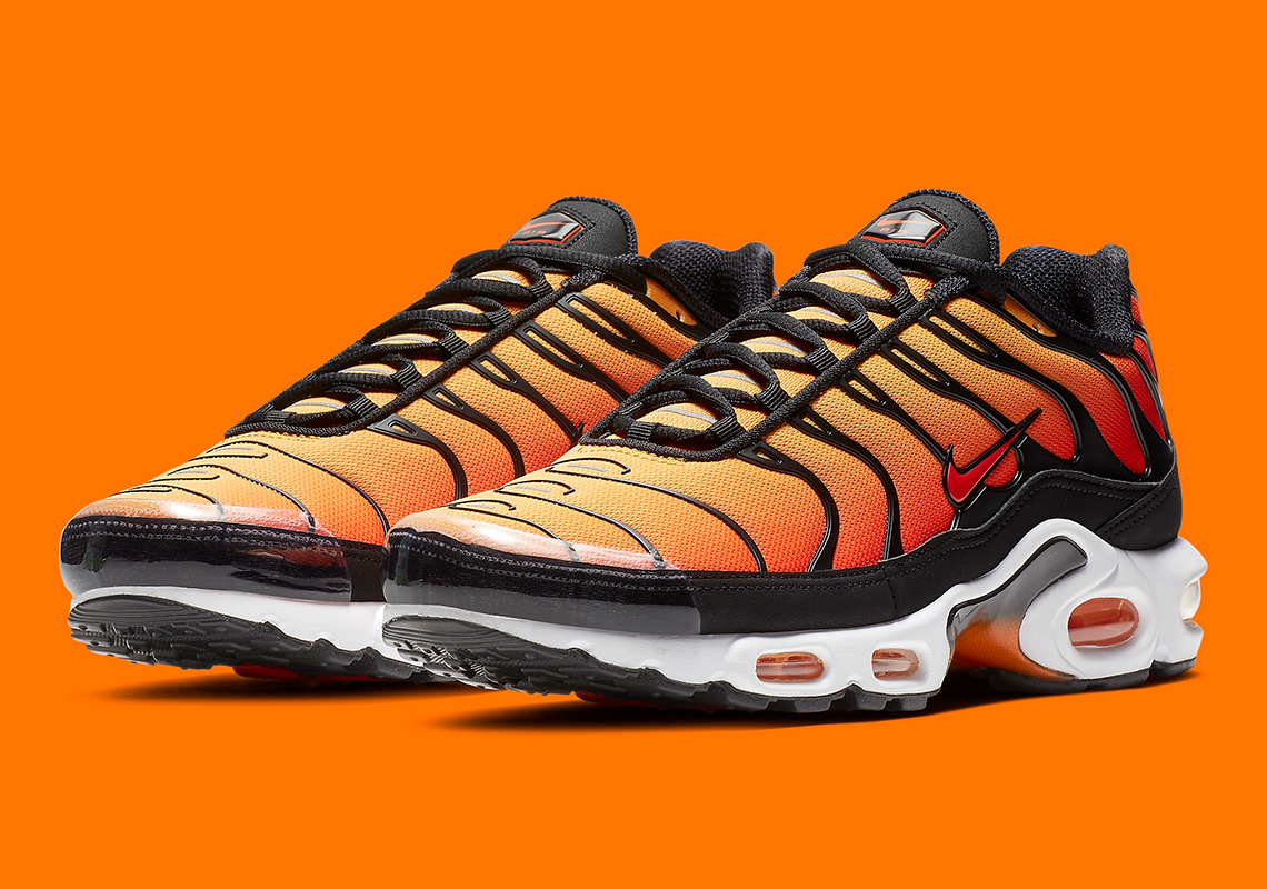 Nike Air Max Plus Og Sunset Hf0552 001 Release Date 2