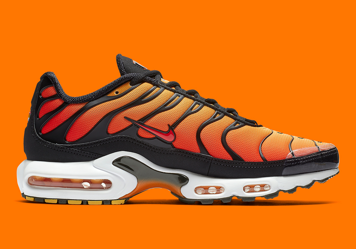 Nike Air Max Plus Og Sunset Hf0552 001 Release Date 4