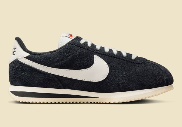 elton john nike cortez