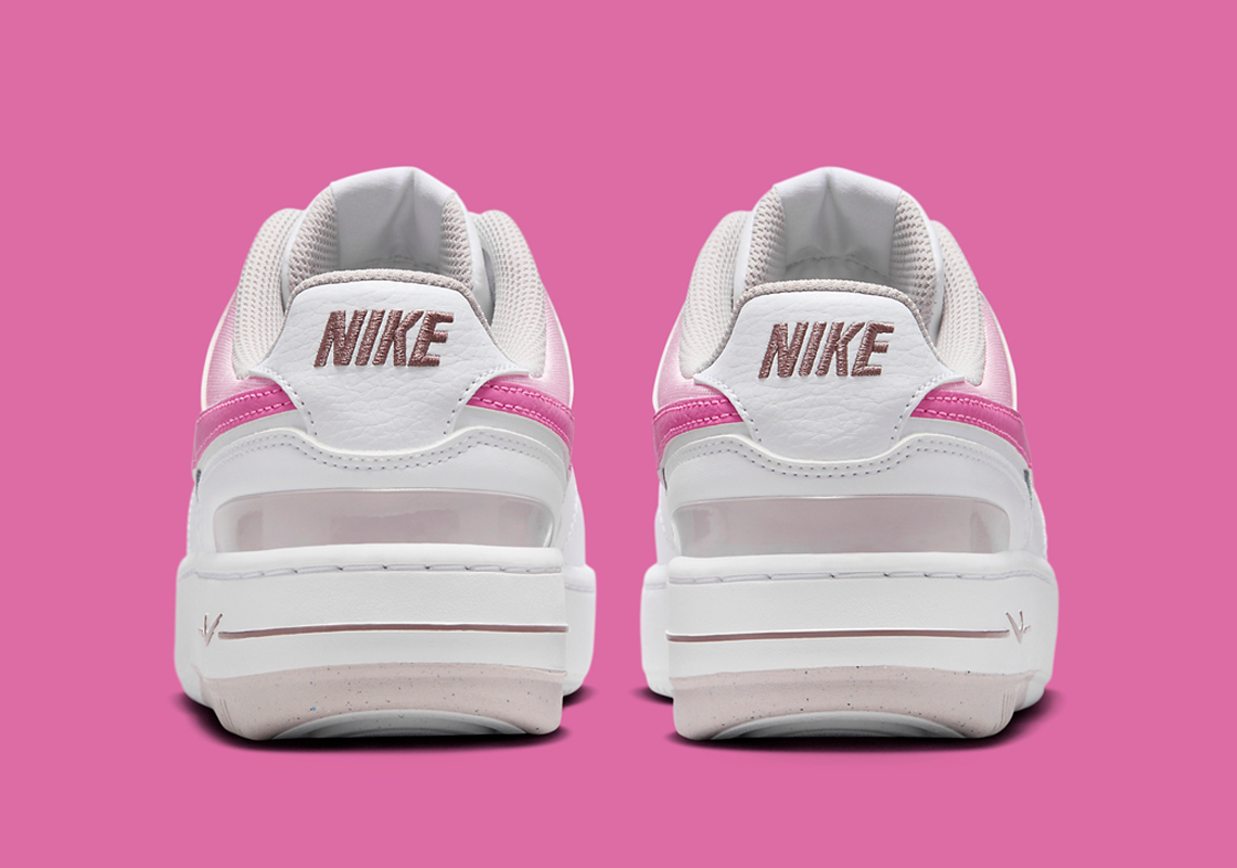 nike gamma force wmns white pink FZ3613 100 3