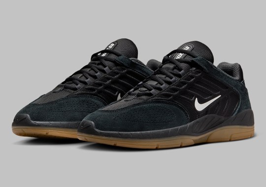 2024’s Nike SB Vertebrae Appears In Black/Gum