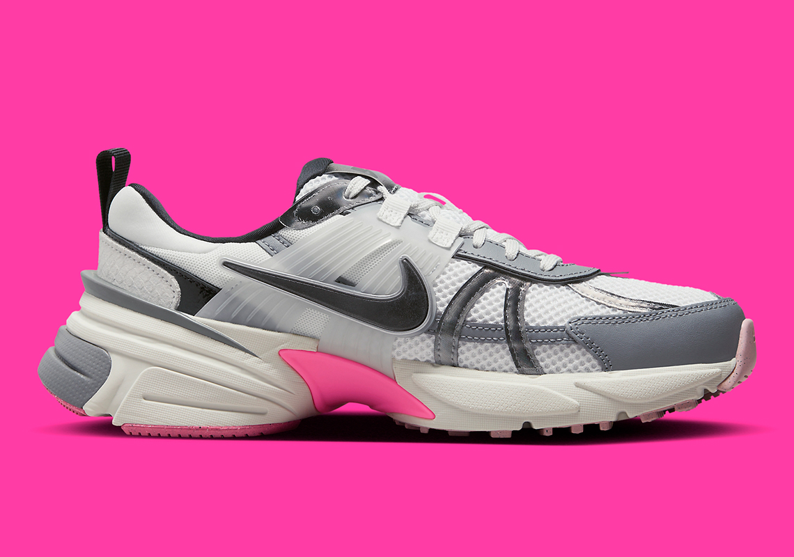 Nike V2k Run Grey Pink Fz5061 100 4