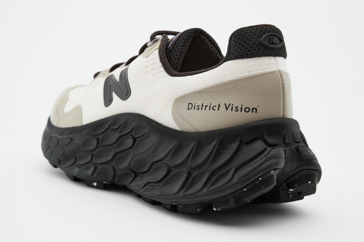 District Vision New Balance Fresh Foam More Trail Mtmorndt 00