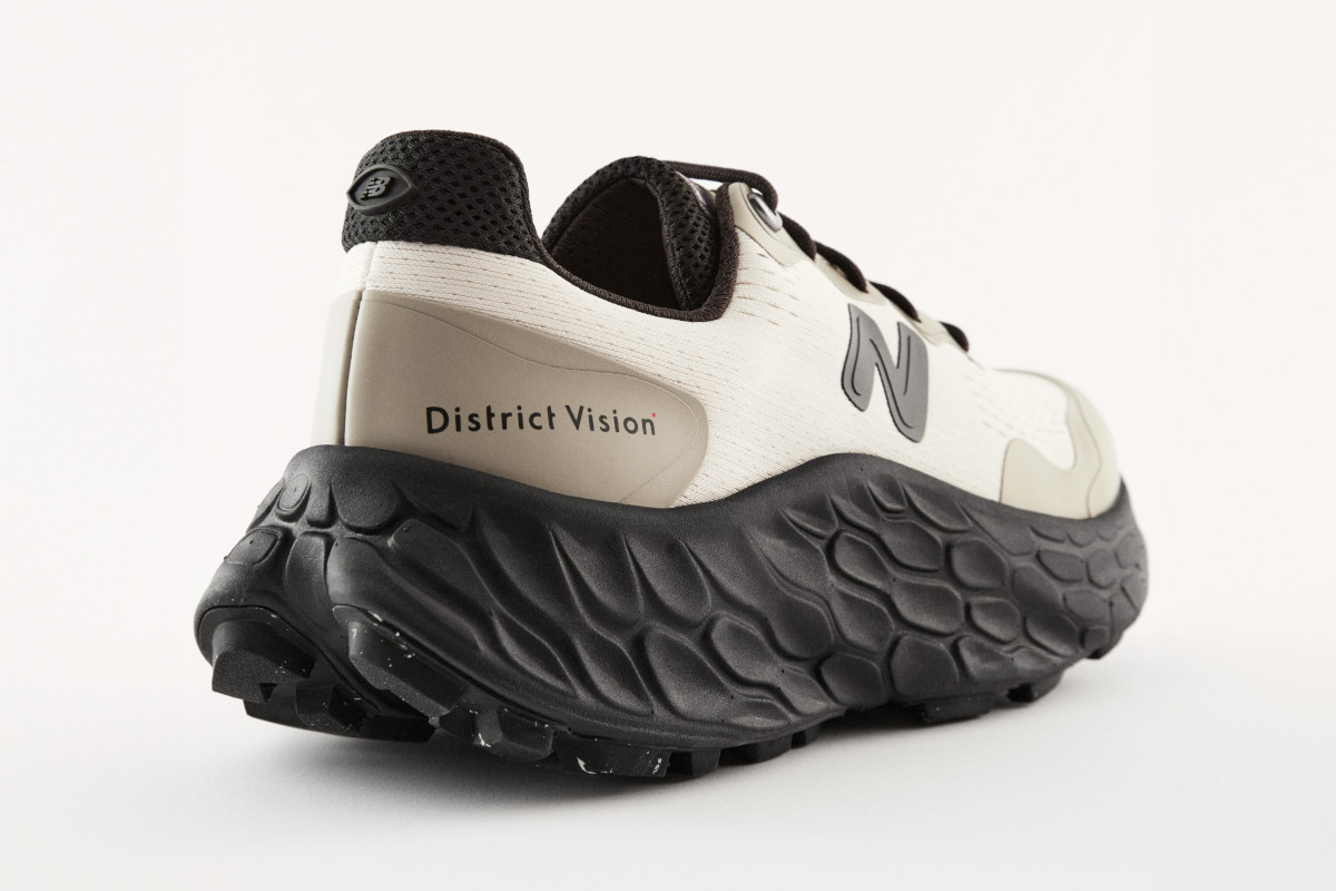 District Vision New Balance Fresh Foam More Trail Mtmorndt 2