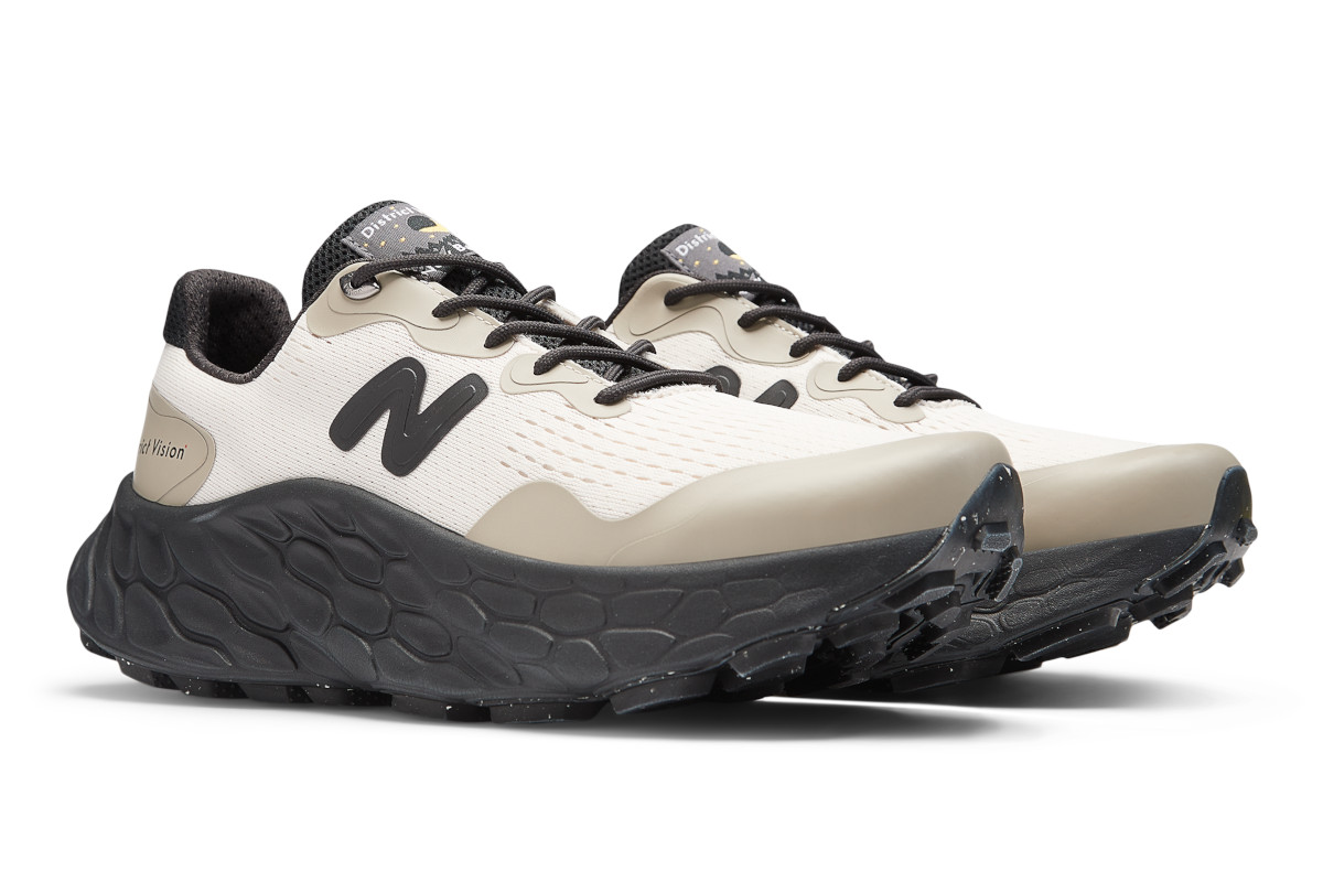 District Vision New Balance Fresh Foam More Trail Mtmorndt 8