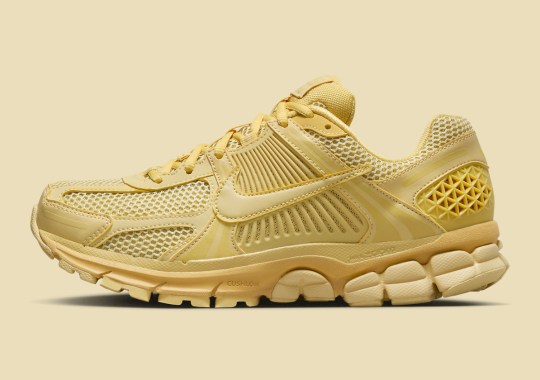 Available Now: dunk Nike's Zoom Vomero 5 "Saturn Gold"