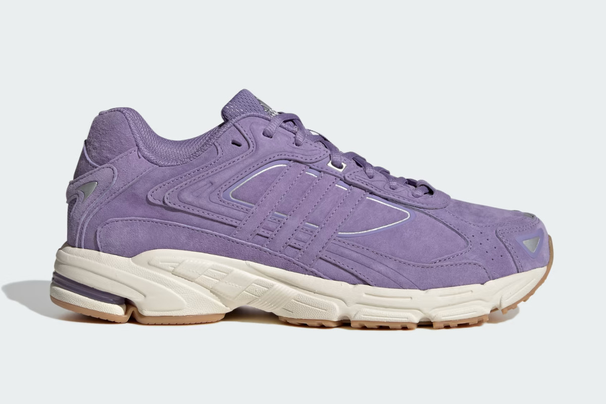 The slip adidas Response CL Shines In "Magic Lilac"