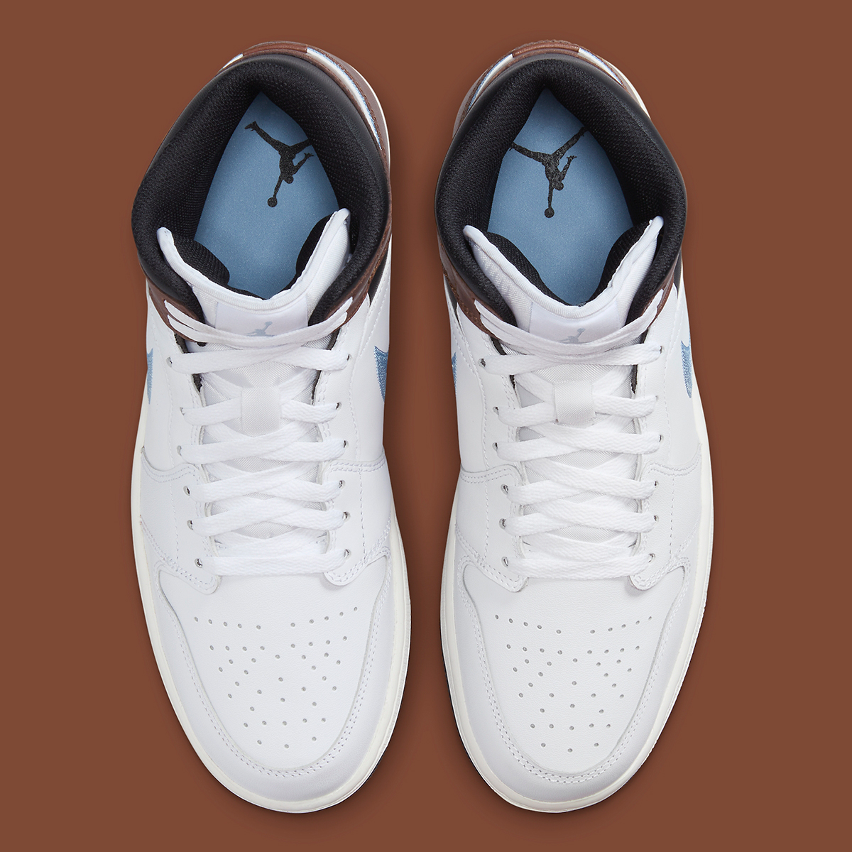 Air Jordan 1 Mid Se Embroidered White Blue Brown 2