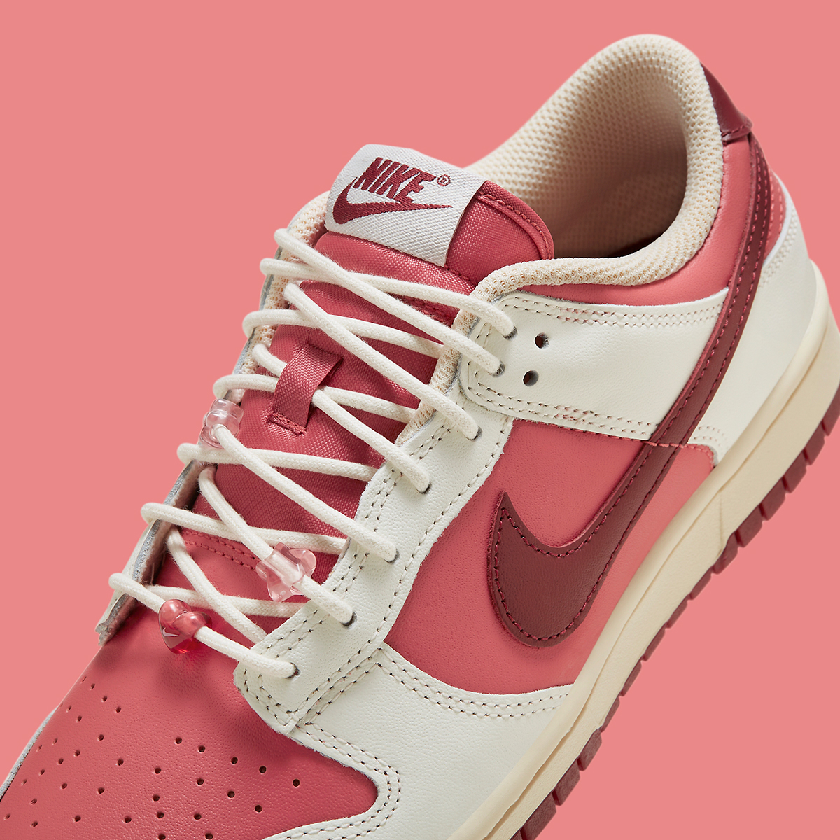 Nike Dunk Low Valentines Day 2024 5