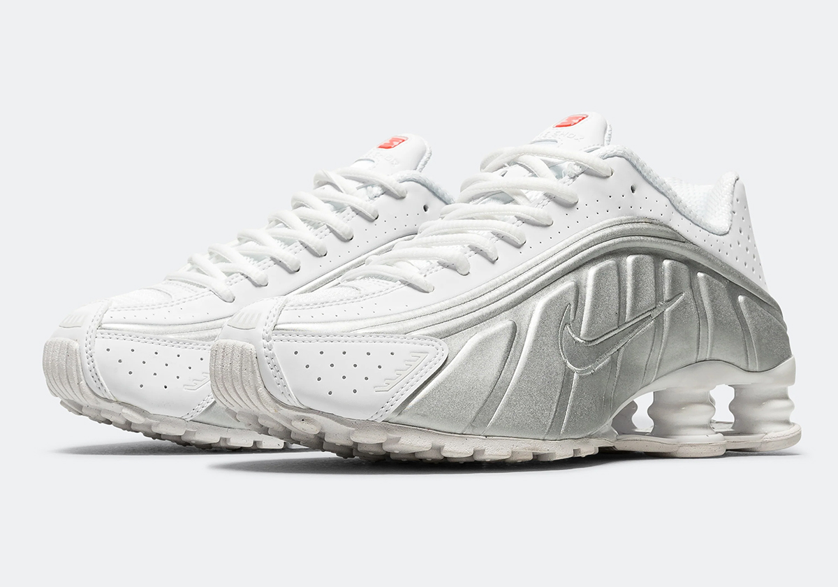 nike shox r4 mens white