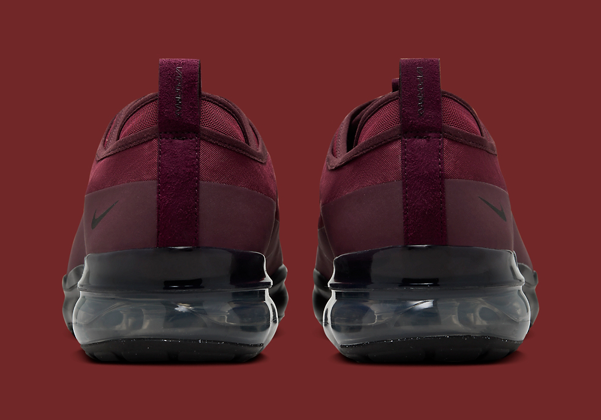 Dark Red Takes Over Nike's VaporMax Moc Roam | Sneaker News
