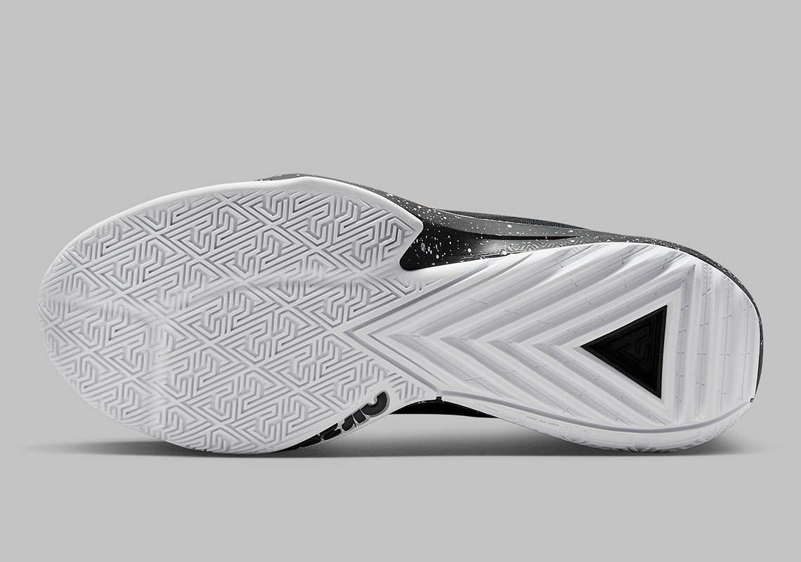 Nike Zoom Freak 5 Black White Dx4985 003 6