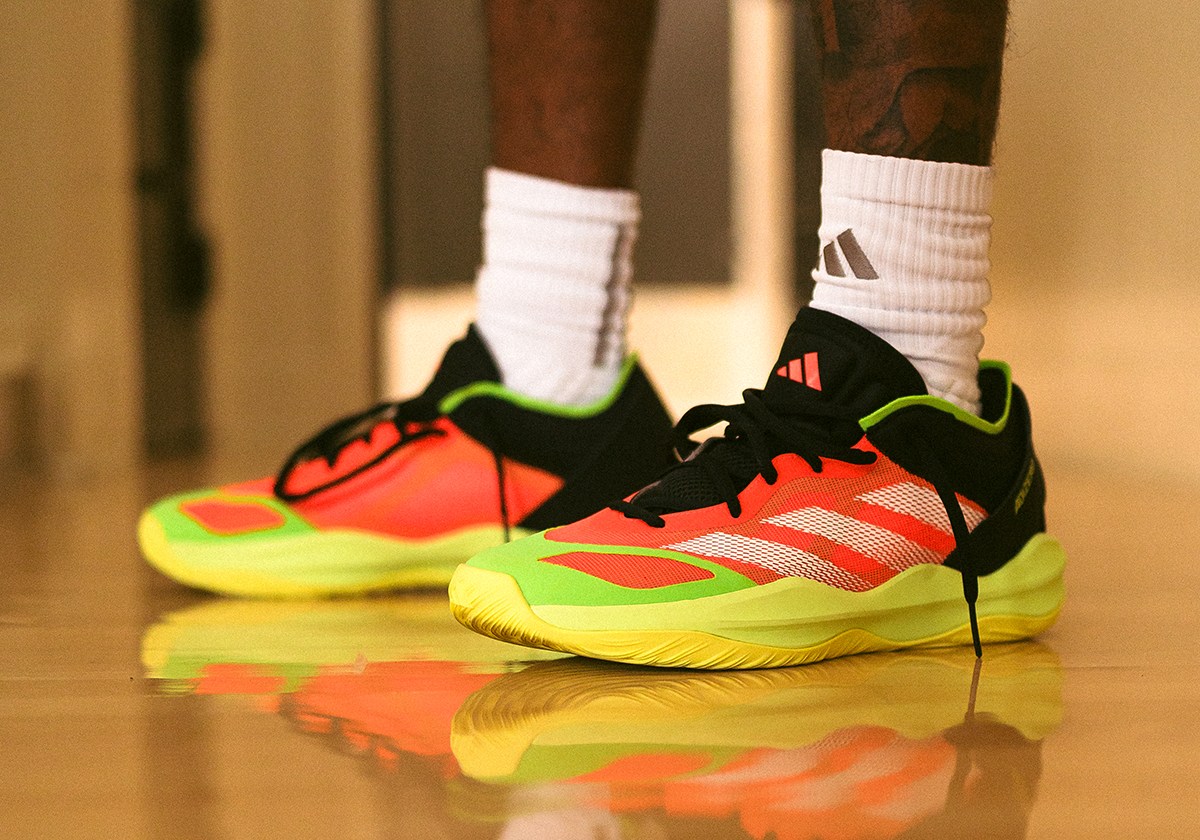 adidas adiZero Select 2.0 Release Date | SneakerNews.com