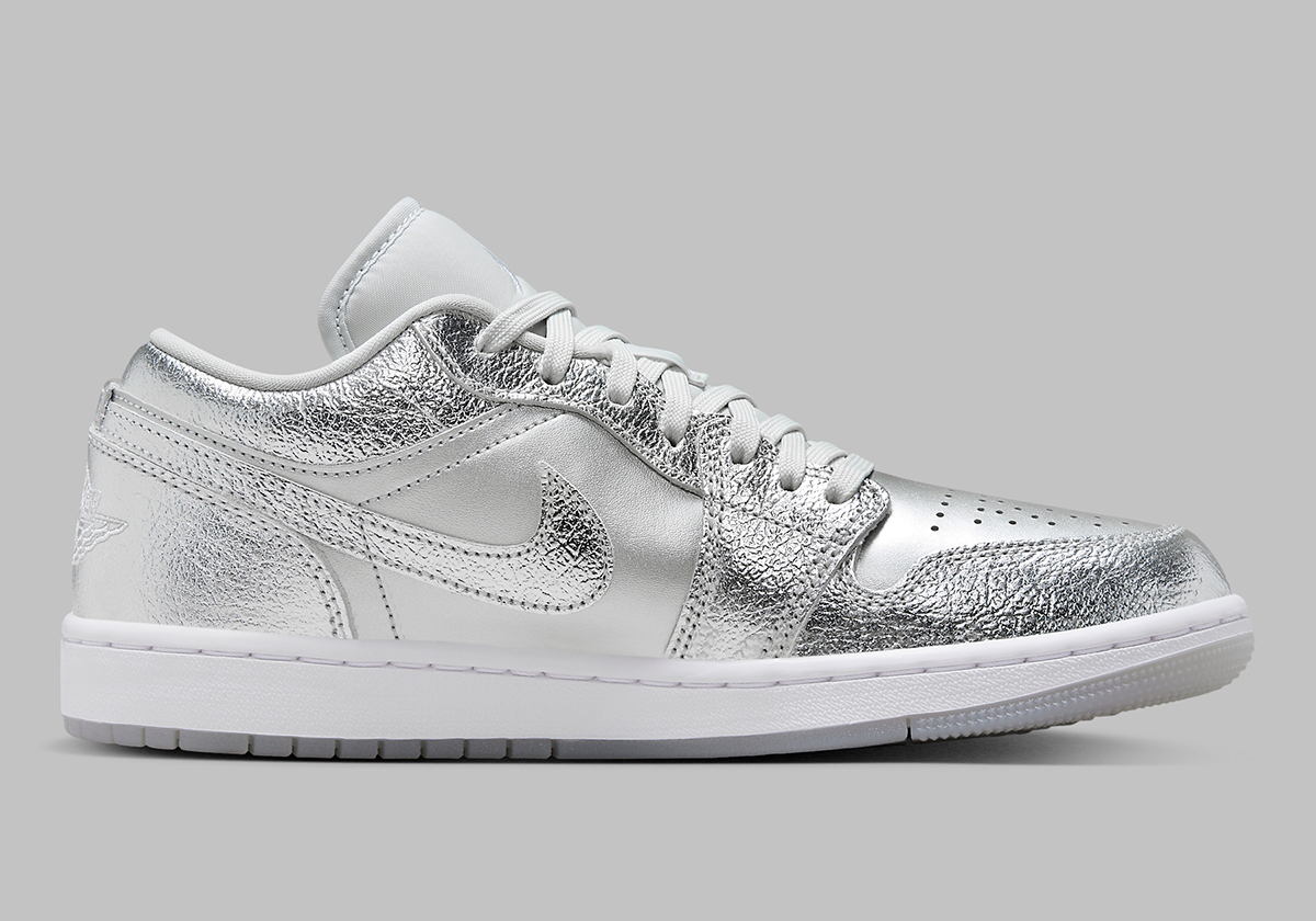 Nike Jordan 4 Retro Valentines Day Crinkled Silver Mid 3